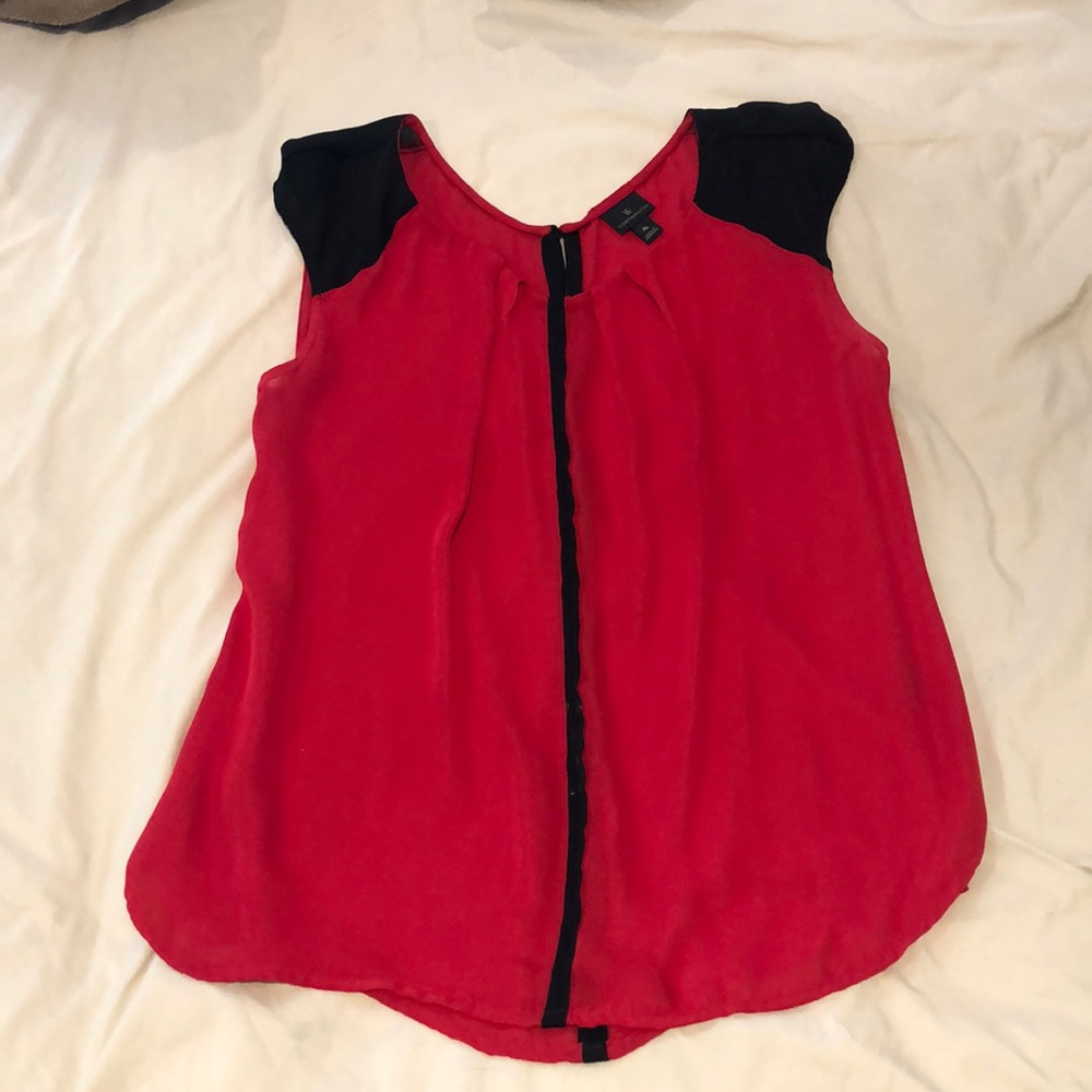 Worthington 100% polyester sleeveless top